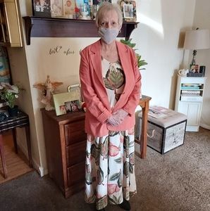 Meet your Posher, Teresa